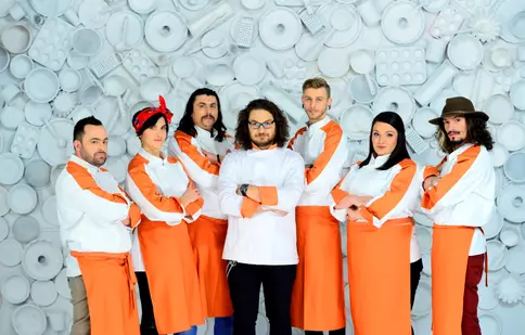 Luni încep confruntările de la „Chefi la cuțite”. Cum arată echipele Dumitrescu, Bontea și Scărlătescu