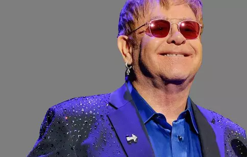 Elton John a ajuns de urgență la spital și și-a anulat următoarele concerte