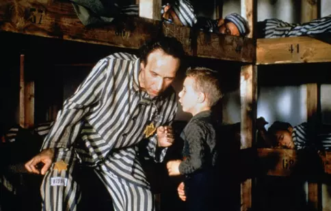 Recomandarea TVmania pentru seara de luni, 17 iulie: „Viaţa e frumoasă”, de Roberto Benigni