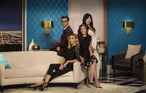 „Live from the Red Carpet: The 2017 Met Gala” va fi difuzată la E!. Gala Met are loc pe 1 mai