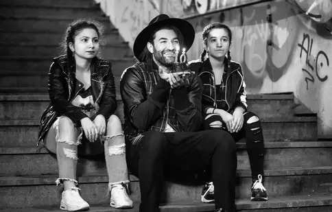 Smiley a lansat videoclipul piesei „Domnu’ Smiley”