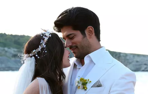 Nu rataţi, diseară, la Kanal D: Nunta lui Nihan cu Kemal (“Dragoste infinită”)