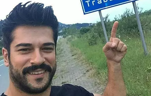 FOTO. Prin ce zone a mai ajuns Burak Özçivit cu filmările la „Kardeșim benim 2”