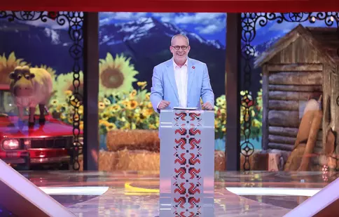 „România, jos pălăria!” are premiera în această seară. Cine sunt vedetele invitate