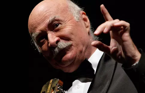 TVR 1 transmite concertul „Toamna Simfonic”, susţinut de Tudor Gheorghe