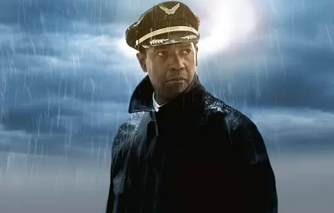 Recomandarea TVmania pentru seara de joi, 8 februarie: „Zborul” cu Denzel Washington și Nadine Velazquez