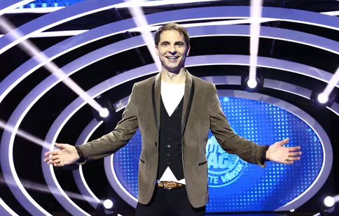 FOTO. Trei campioni ai României, primii concurenţi ai noului show prezentat de Dan Negru