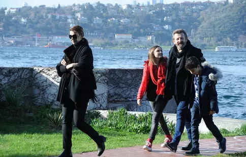 FOTO. Filmările pentru serialul românesc „Fructul oprit” continuă în Istanbul