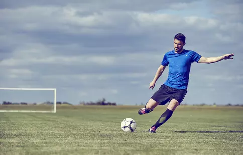 History anunță premiera “Istoria fotbalului”, un maraton televizat despre cel mai îndrăgit sport din lume