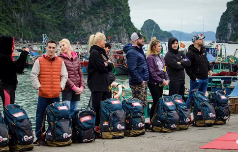 Ce s-a întâmplat în prima ediție „Asia Express”: Vedetele au făcut autostopul și au mâncat pe jos, în casele localnicilor vietnamezi