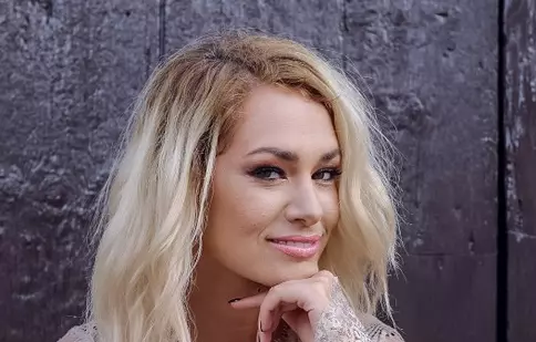 VIDEO. Feli a lansat videoclipul piesei „Bună de iubit”, cu care participă la Eurovision