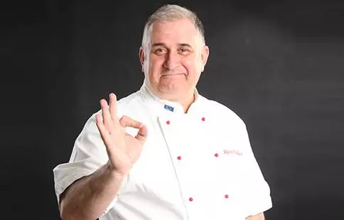 „În bucătărie cu Horia Vîrlan“, noua emisiune culinară de la Prima TV. Când va avea loc premiera