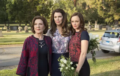 FOTO: Netflix pariază pe femei. Nu numai în luna martie