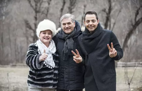 Maria Cârneci și Jean de la Craiova sunt în căutare de fete frumoase și talente, la „Ie, Românie”