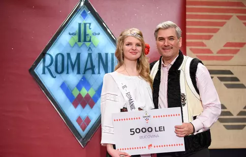 Câștigătoarea “Ie, Românie” – Bucovina este o viitoare cântăreață de muzică populară