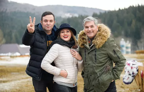 Mirela Vaida și Daniel Buzdugan cautã fete frumoase şi talente în Bucovina, la „Ie, Românie”