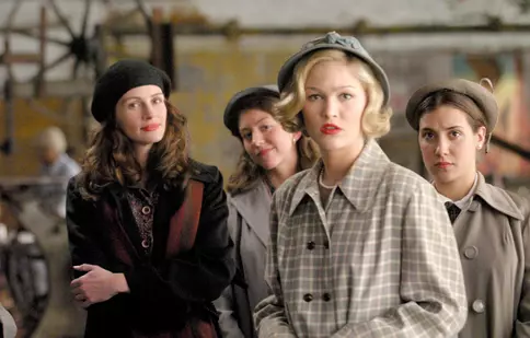 Recomandarea TVmania pentru seara de vineri, 30 martie: „Zâmbet de Mona Lisa”, cu Julia Roberts