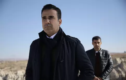 Emrah Erdogan, protagonistul din „Dragoste și ură”, i-a făcut un cadou extravagant soției