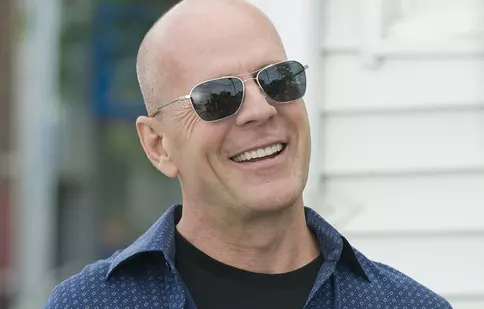 Bruce Willis îl va interpreta pe antrenorul lui Mike Tyson în filmul „Cornerman”