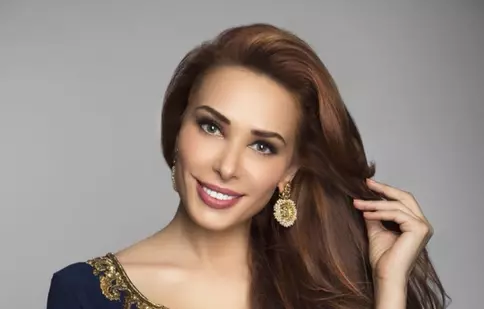 Iulia Vântur, apariție de senzație la ziua lui Salman Khan. Cum s-a îmbrăcat fosta prezentatoare