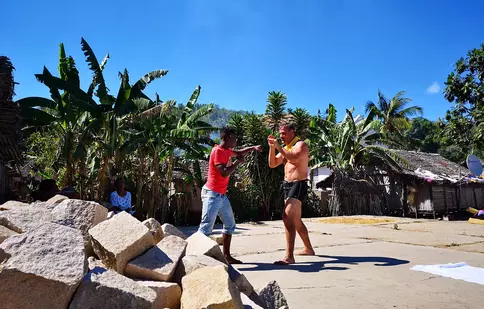 Ionuț Iftimoaie, antrenor de kickboxing în Madagascar