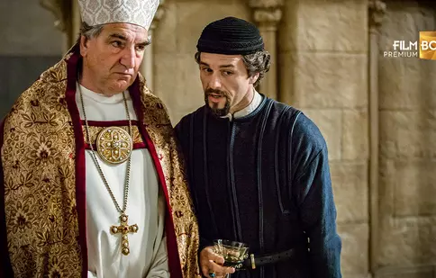 GALERIE FOTO. De mâine, 6 octombrie, FilmBox Premium difuzează serialul istoric „Templierii”