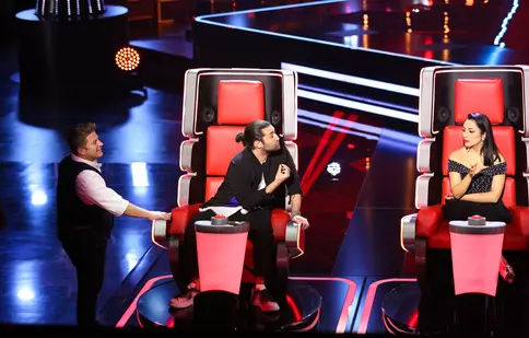 Ultima rundă de audiții pe nevăzute de la „Vocea României” va aduce o premieră!