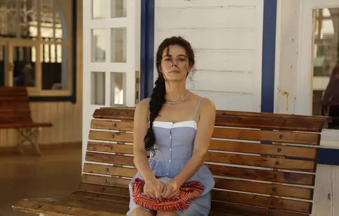 Primul sezon al serialului “Femeie în înfruntarea destinului” se termină mâine, la Happy Channel