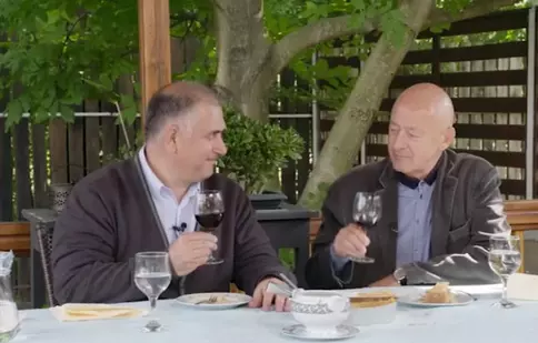 „În bucătărie cu Horia Vîrlan” îl are invitat special pe Mihai Tatulici