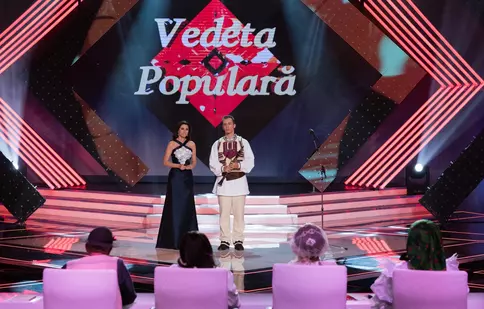 Tenor şi pianist deopotrivă. Mihai Teacă, al şaselea semifinalist „Vedeta populară”