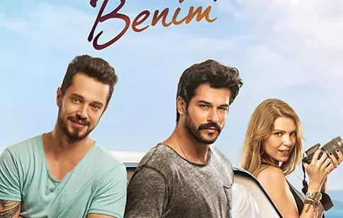 Filmul „Kardeşim Benim” - cu Burak Özçivit şi Asli Enver în rolurile principale - poate fi văzut şi în România! Aflaţi unde şi când!