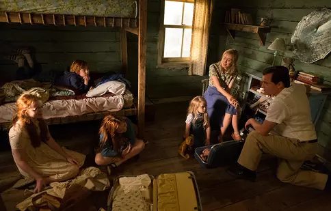 „Blonda atomică” și „Castelul de sticlă” vor fi difuzate în noiembrie, la FilmBox Premium