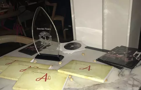 GALERIE FOTO. Romanul-scrisoare „A”, al lui Octavian Finaru, a devenit bestseller pe Amazon