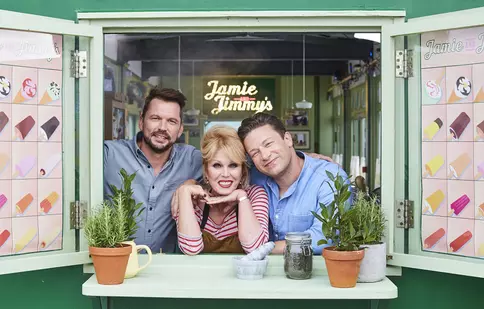 Premiere cu Jamie în februarie, la TV Paprika: O sală de lupte culinare unde se dau ospățuri grele!