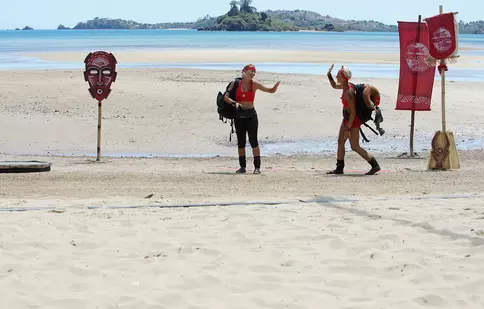 Doi concurenţi au părăsit aseară „Ultimul Trib”