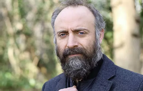 FOTO. Halit Ergenç îi va da viaţă lui Mustafa Kemal Atatürk pe marile ecrane