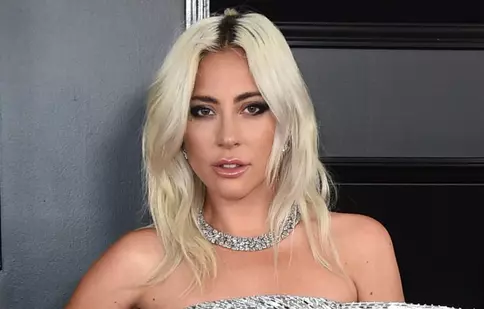 Lady Gaga are un nou iubit… Și nu e Bradley Cooper! Cum au fost surprinși cei doi