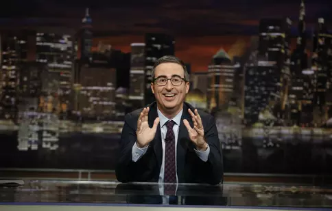 Sezonul 6 din „Știrile săptămânii cu John Oliver” poate fi văzut pe HBO GO și pe HBO 3