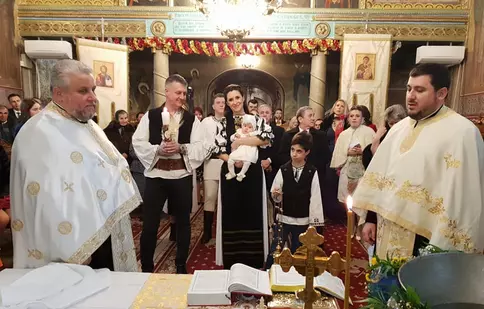 GALERIE FOTO. Iuliana Tudor a fost nașă de botez pentru a șasea oară