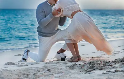 GALERIE FOTO. Jennifer Lopez a avut parte de o logodnă ca-n filme