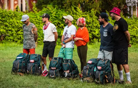 GALERIE FOTO. Marți seară, la Antena 1, CRBL și Oase au fost salvați de elefantul verde la „Asia Express”