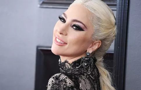 Lady Gaga iubește din nou? Cu ce actor cunoscut iese artista.