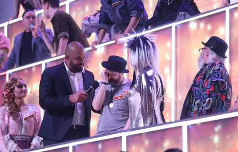 Un concurent îi lasă fără cuvinte pe cei 100: „Fac pe Moș Crăciun, dau cadouri copiilor și bătrânilor nevoiași!”