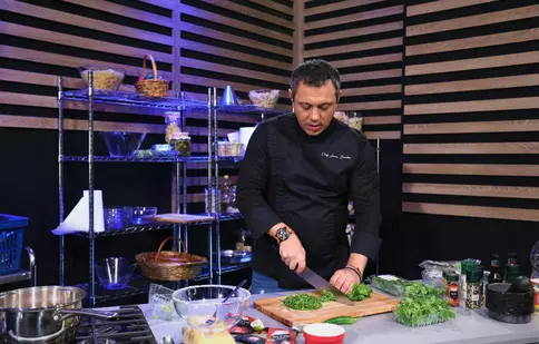 Astăzi, Bontea, Dumitrescu și Scărlătescu se luptă pentru singurul avantaj din noul sezon „Chefi la cuțite”