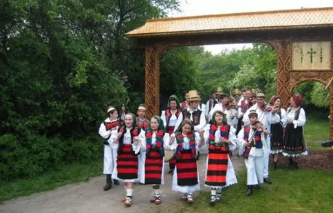 Sâmbătă, 11 mai, şi duminică, 12 mai, TVR 3 serbează Ziua Europei, la Poarta maramureşană din Viena