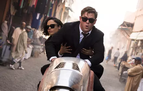 Așteptarea a luat sfârșit! „Men in Black: International”/ „Bărbaţi în negru” revin în forță la cinema