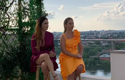 Predare de ştafetă la Antena Stars, Bianca Sârbu prezintă „Dragoste fără secrete”