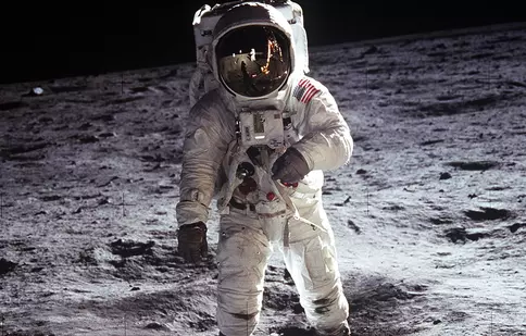 History sărbătorește 50 de ani de la primul pas al omului pe Lună cu documentarul „Aselenizarea: Înregistrările pierdute”