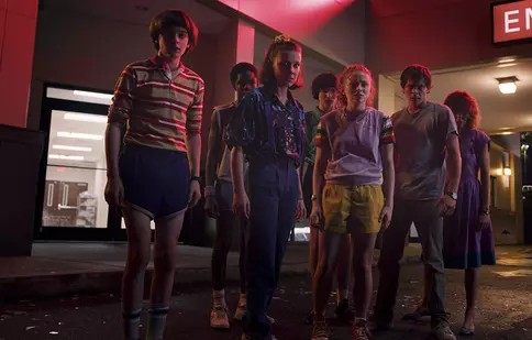 Editura Nemira anunță publicarea unor romane inspirate de universul serialului „Stranger Things”