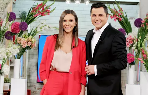 Adela Popescu revine la „Vorbește lumea”. Când începe al nouălea sezon al emisiunii